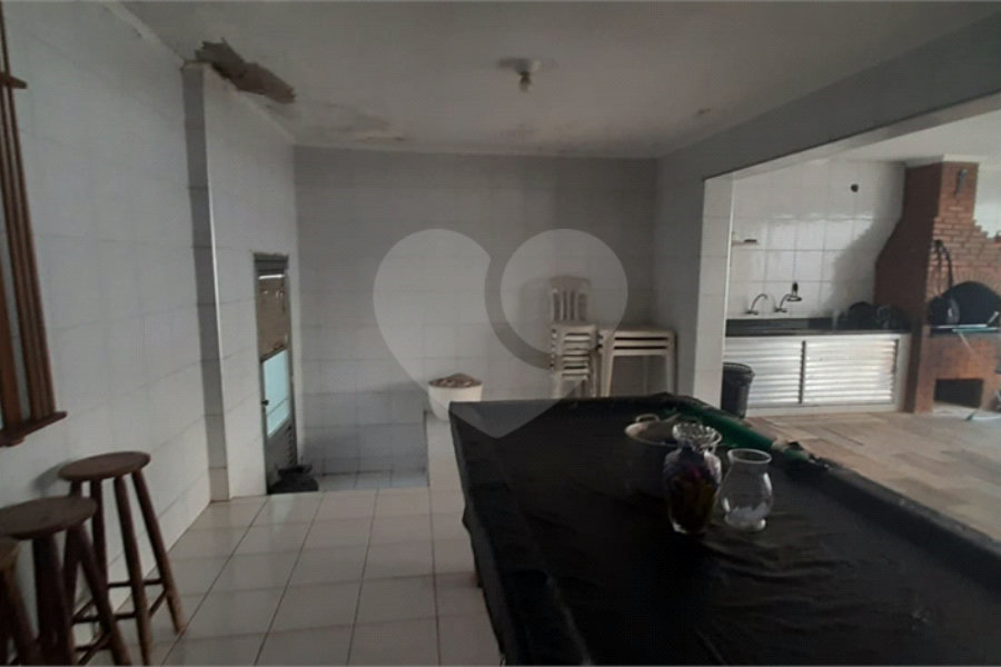Sobrado à venda com 5 quartos, sendo 1 suíte,  em Vila Rosália, Guarulhos, SP