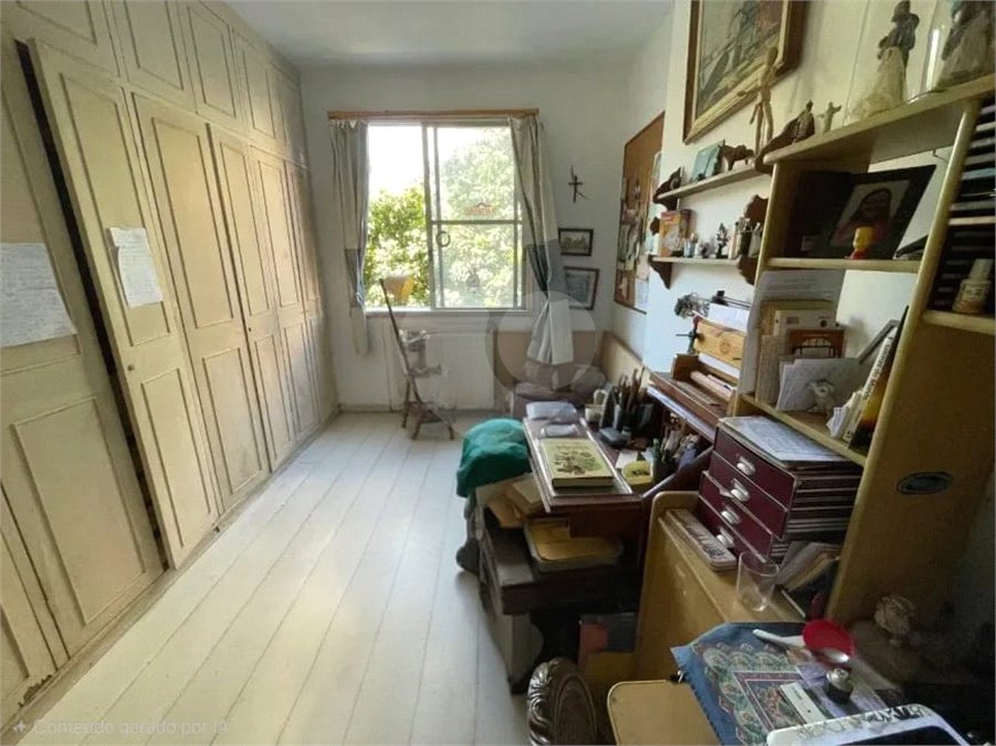 Apartamento à venda com 4 quartos, sendo 1 suíte, em Lagoa, Rio de Janeiro, RJ