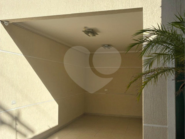 Sobrado à venda com 3 suítes em Vila Guilherme, São Paulo, SP