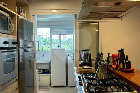 Apartamento à venda com 2 quartos, sendo 1 suíte, em Vila Andrade, São Paulo, SP