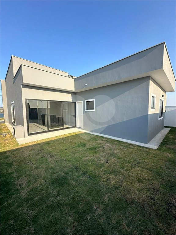 Casa à venda com 3 quartos, sendo 1 suíte, em Nova São Pedro, São Pedro da Aldeia, RJ