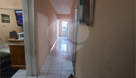 Sobrado à venda com 8 quartos no Brasilândia, São Paulo, SP