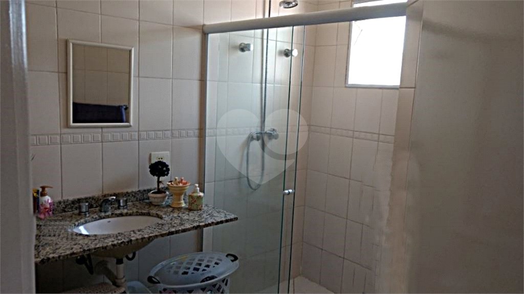 Casa à venda com 3 quartos, sendo 1 suíte,  no condomínio Residencial Água Fria, São Paulo - SP