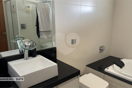 Casa à venda com 3 quartos, sendo 1 suíte, em Vila Rica, Atibaia, SP