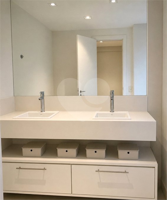 Apartamento à venda com 4 suítes em Vila Olímpia, São Paulo, SP