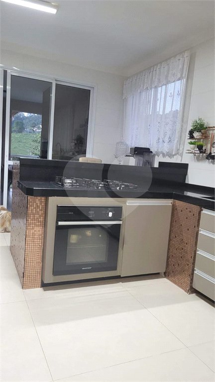 Casa em condomínio à venda com 4 suítes em Guaxinduva, Atibaia, SP