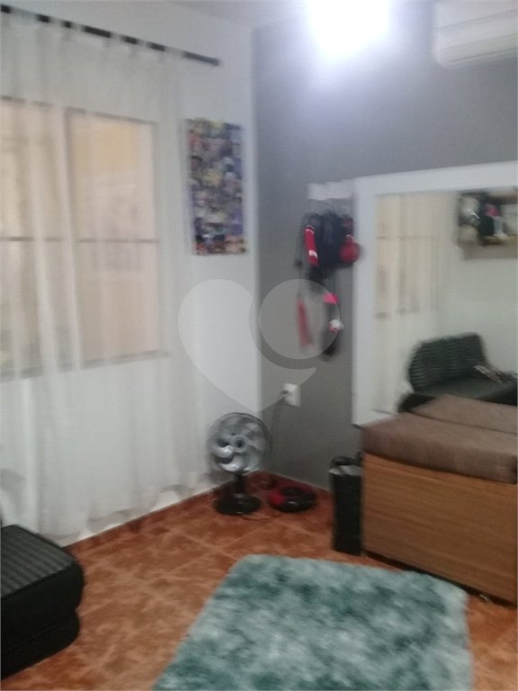 Casa Térrea à venda com 5 quartos, sendo 1 suíte, em Cosmos, Rio de Janeiro, RJ