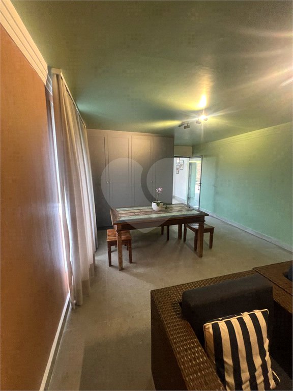 Sobrado à venda com 3 quartos, sendo 1 suíte, em Vila Irmãos Arnoni, São Paulo, SP