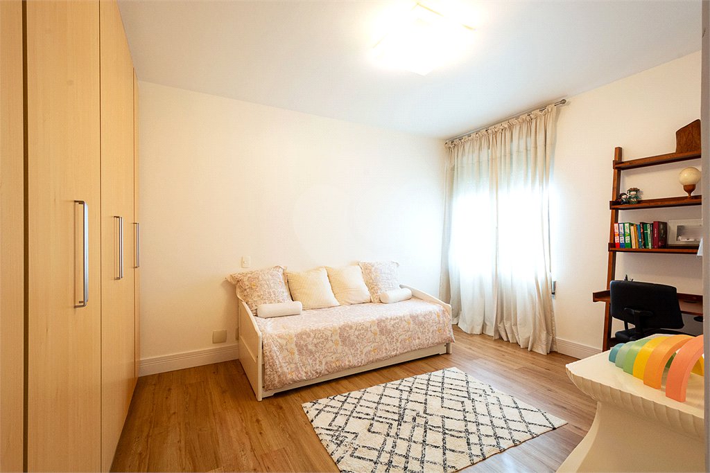 Apartamento à venda com 4 suítes em Jardim Marajoara, São Paulo, SP