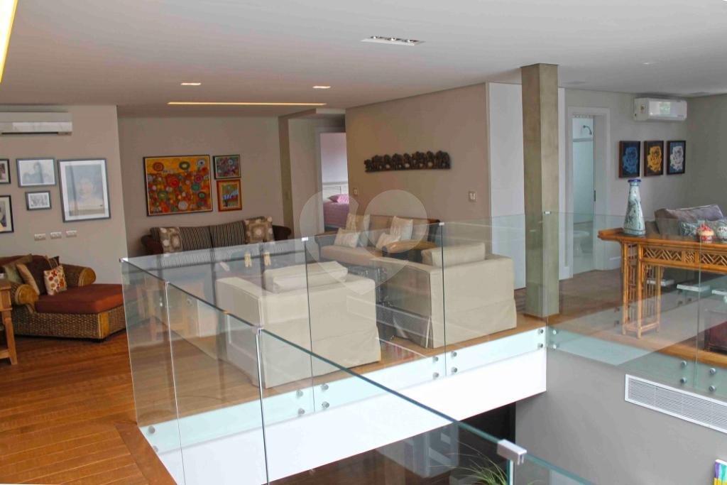Casa à venda com 3 suítes no condomínio Villa Di San Marino, São Paulo - SP