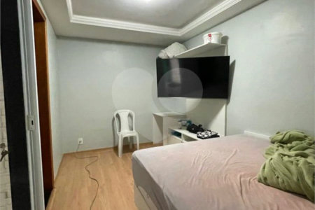 Cobertura à venda com 4 quartos, sendo 1 suíte, em Campo Grande, Rio de Janeiro, RJ