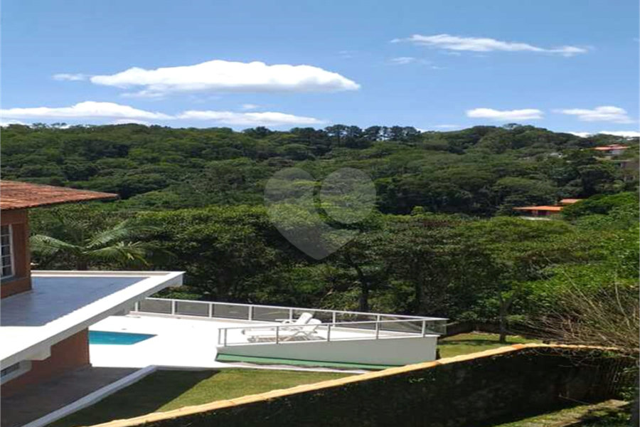 Casa à venda com 4 suítes no condomínio Alpes da Cantareira, Mairiporã - SP