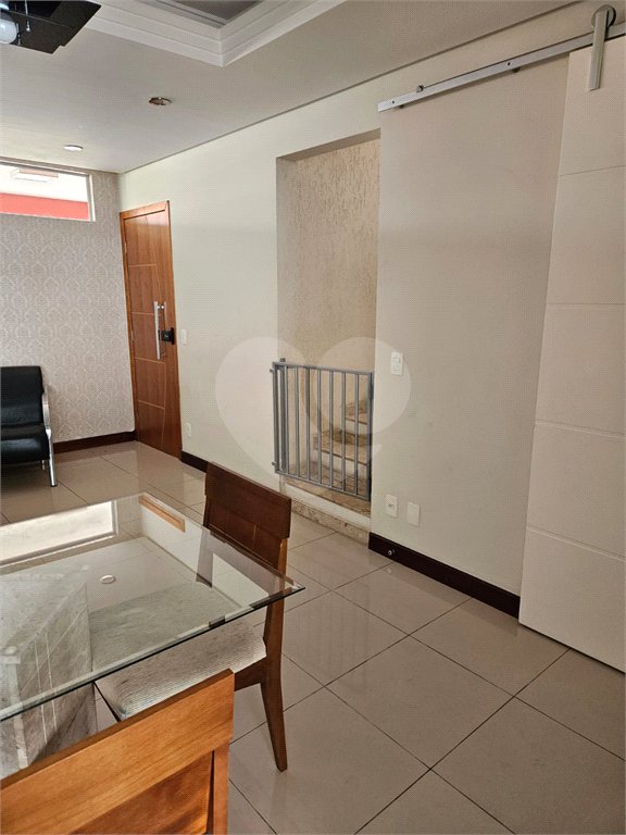 Casa à venda com 4 quartos, sendo 2 suítes,  no condomínio Jd Portugal, Sorocaba - SP