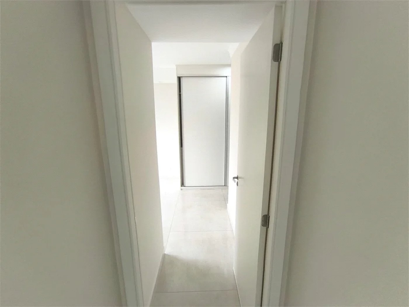 Apartamento à venda com 2 quartos, sendo 1 suíte,  em Jardim Vazani, São Paulo, SP