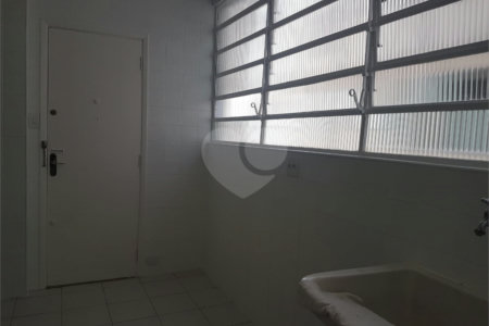 Apartamento à venda com 3 quartos, sendo 1 suíte, em Jardim Paulista, São Paulo, SP