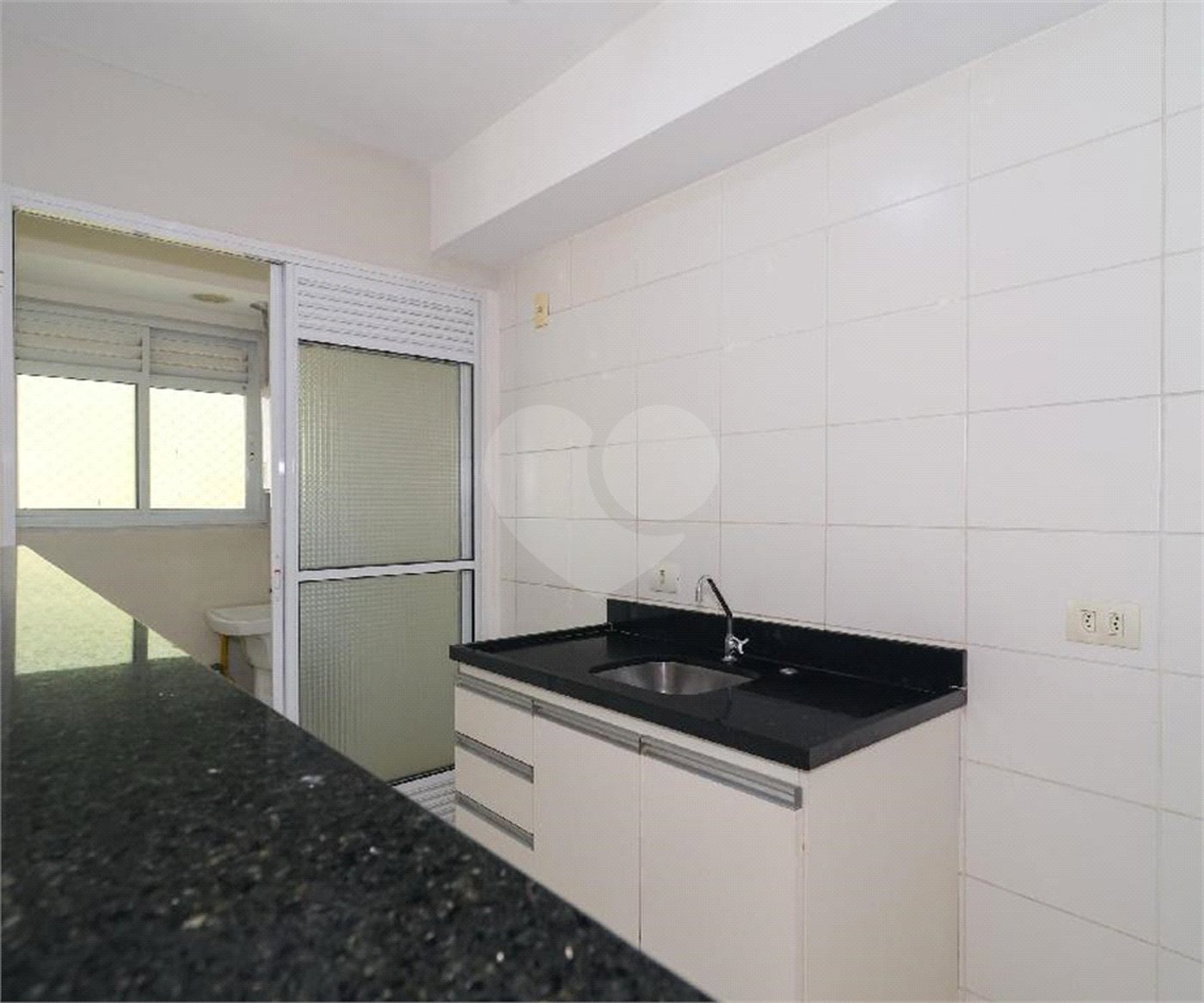 Apartamento à venda com 3 quartos, sendo 1 suíte, em Parque Reboucas, São Paulo, SP