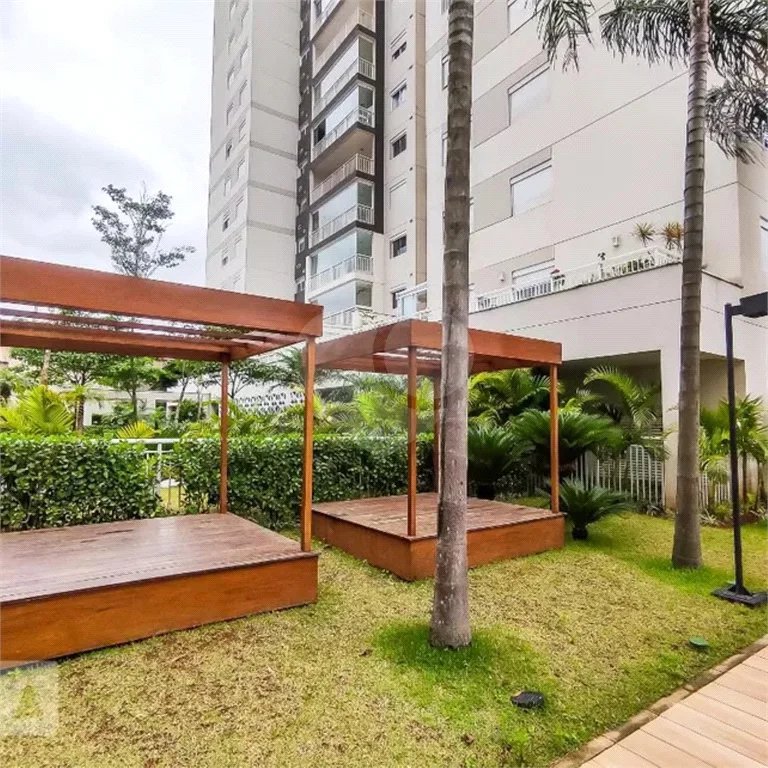 Apartamento à venda com 3 quartos, sendo 1 suíte,  em Jardim Vazani, São Paulo, SP