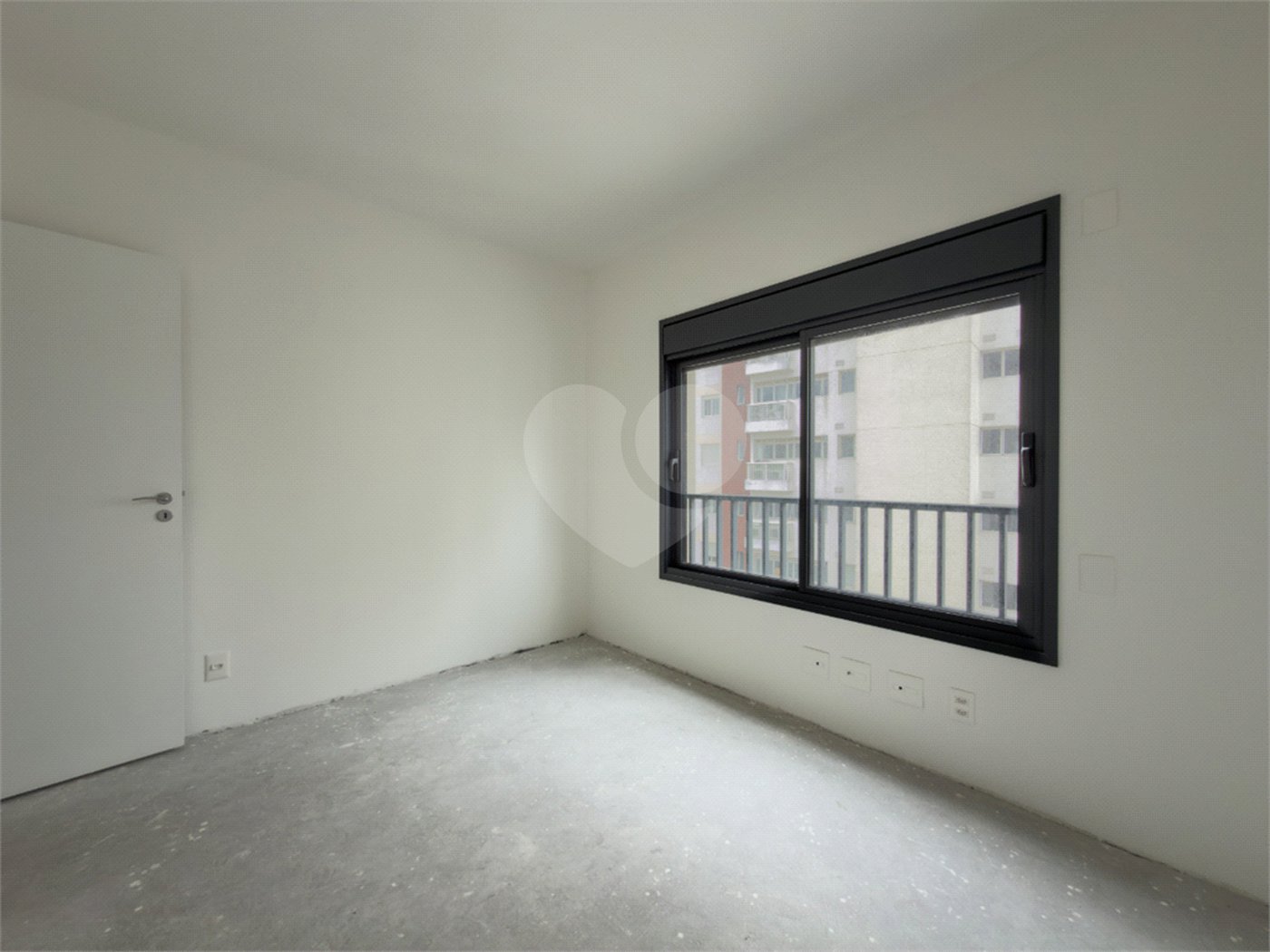 Apartamento à venda com 3 suítes em Vila Nova Conceição, São Paulo, SP