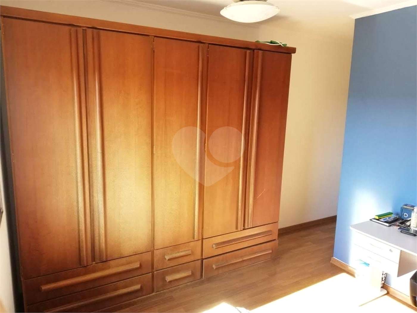 Sobrado à venda com 3 quartos, sendo 1 suíte, em Tremembé, São Paulo, SP