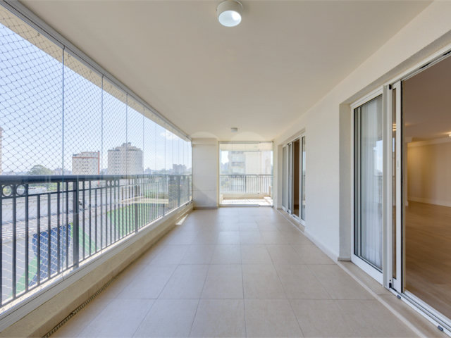 Apartamento à venda ou para alugar com 4 suítes em Chácara Flora, São Paulo, SP