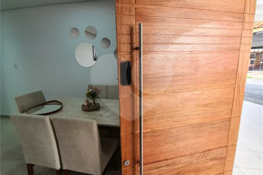 Casa Térrea à venda com 4 quartos, sendo 2 suítes, em Tremembé, São Paulo, SP