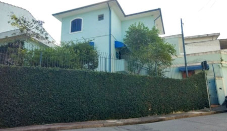 Casa à venda com 3 quartos, sendo 1 suíte, em Jardim Rosa Maria, São Paulo, SP