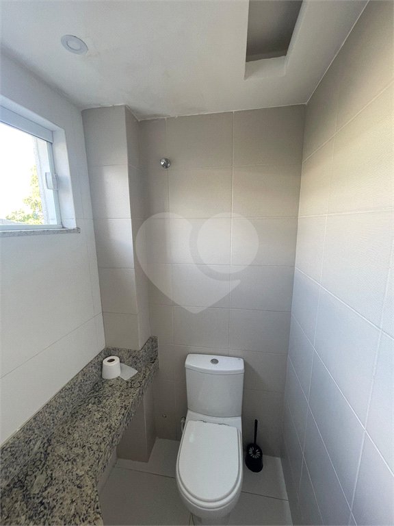 Casa à venda com 3 quartos, sendo 1 suíte, no condomínio Residencial Green Ville, Rio de Janeiro - RJ
