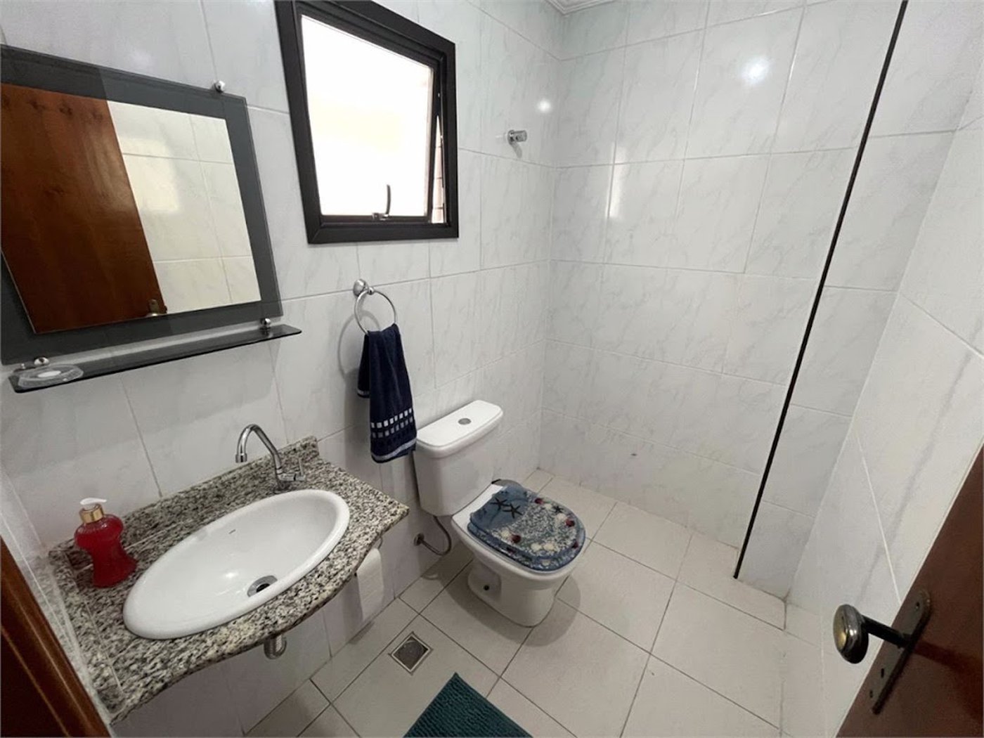 Casa com 3 dormitórios à venda, 142 m² por R$ 675.000,00 - Centro - São Vicente/SP