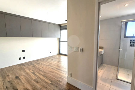 Apartamento à venda ou para alugar com 3 suítes em Chácara Santo Antônio, São Paulo, SP