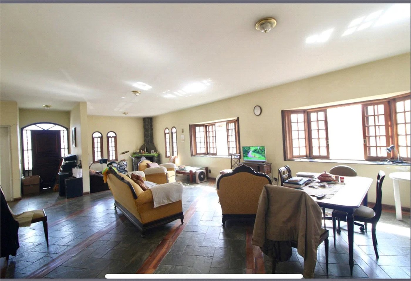 Casa à venda com 4 quartos, sendo 2 suítes,  em Jardim Santa Helena, São Paulo, SP