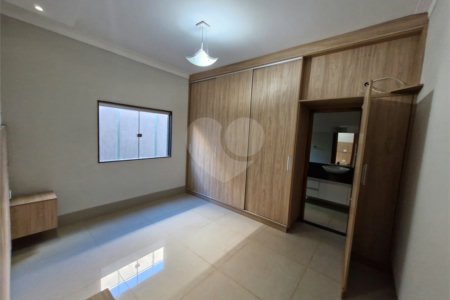 Casa à venda com 3 quartos, sendo 1 suíte, em Nova Tres Lagoas, Três Lagoas, MS