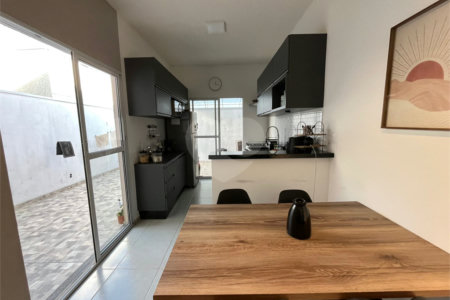 Casa à venda com 2 quartos em Vila La Brunetti, Itapetininga, SP