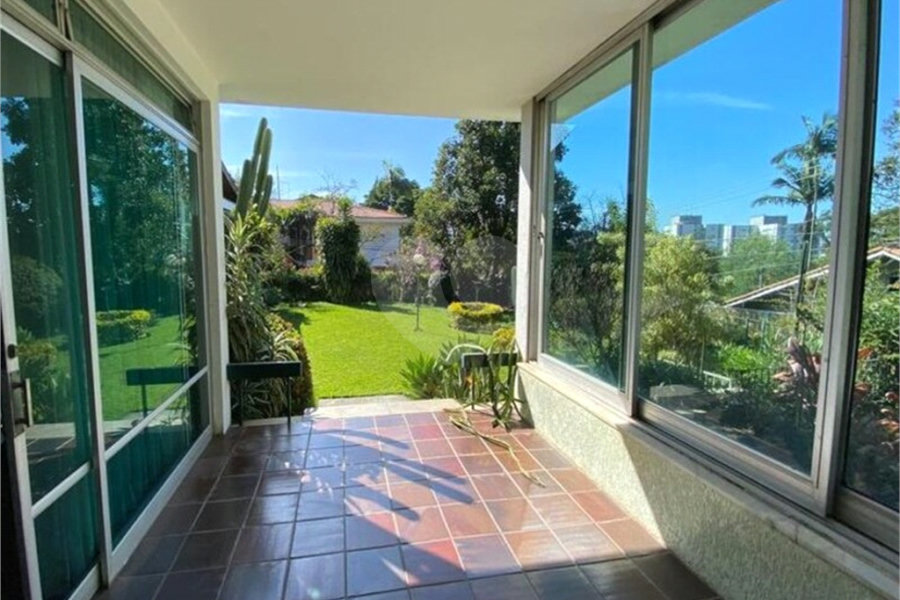 Casa Térrea à venda com 4 quartos, sendo 2 suítes, em Jardim Floresta, São Paulo, SP