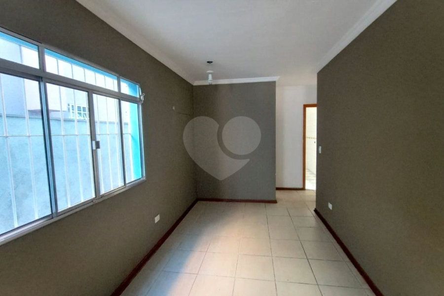 Casa à venda com 3 quartos, sendo 1 suíte, em Saúde, São Paulo, SP