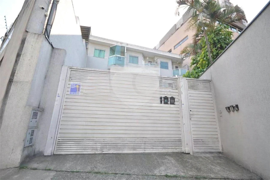 Casa à venda com 2 suítes no condomínio Cachoeira, São Paulo - SP