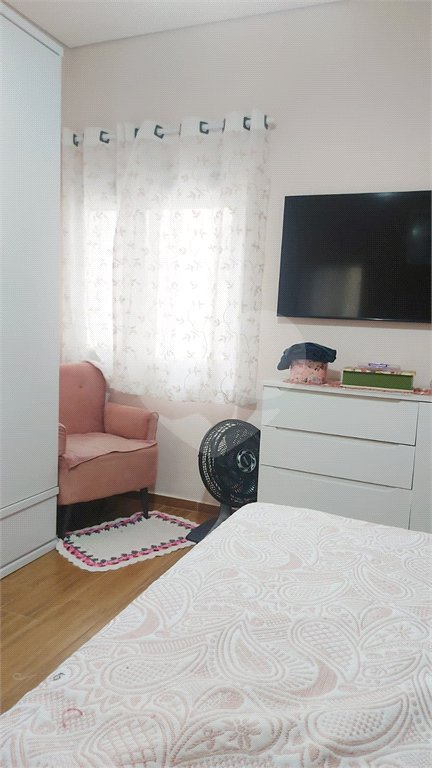 Casa à venda com 3 quartos, sendo 1 suíte,  em Vila Industrial, São Paulo, SP