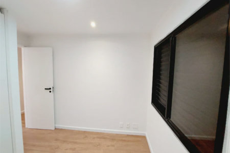Apartamento à venda com 4 quartos, sendo 2 suítes,  em Alto da Lapa, São Paulo, SP