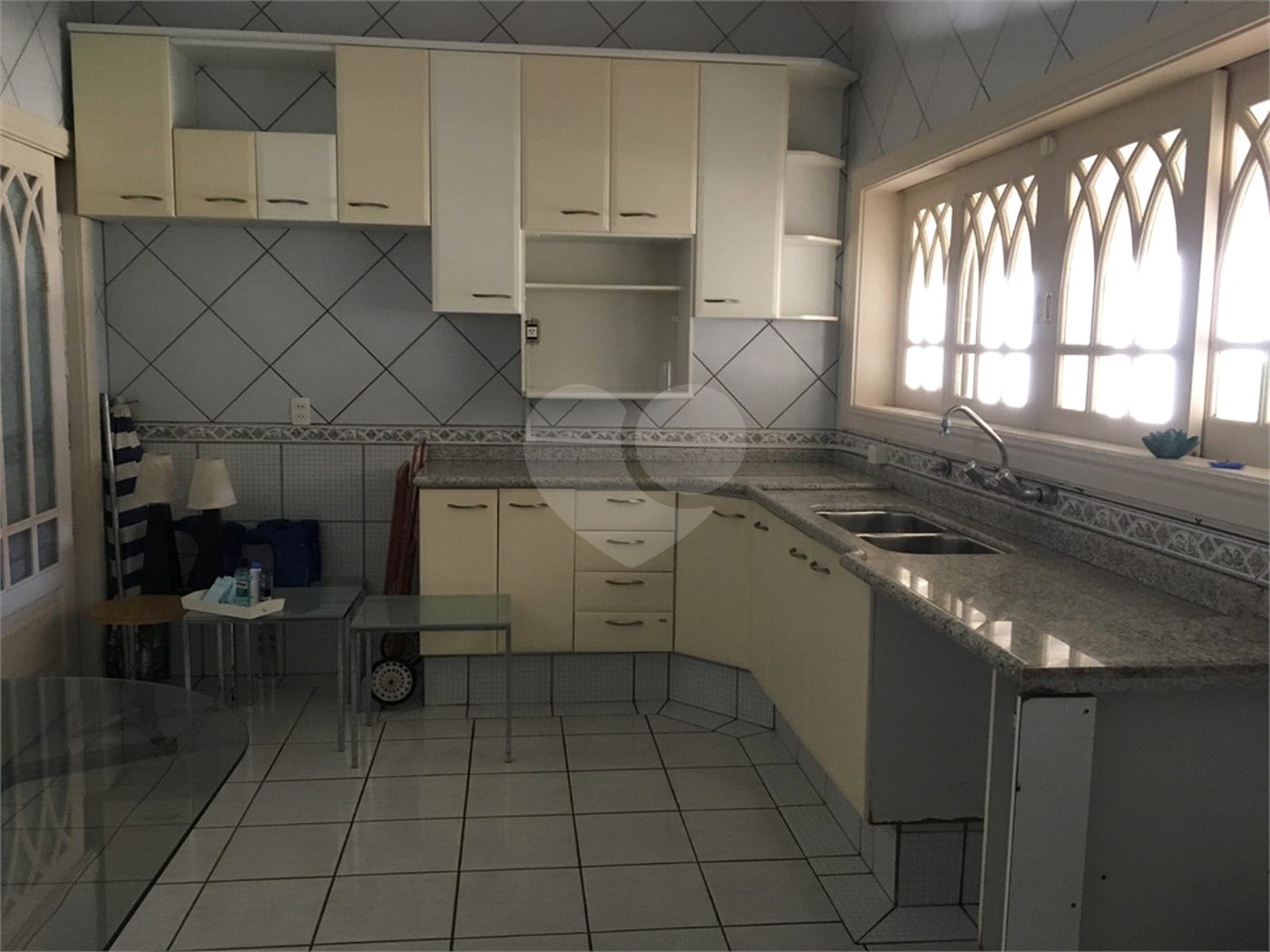 Casa à venda com 3 suítes em Vila Nastri, Itapetininga, SP