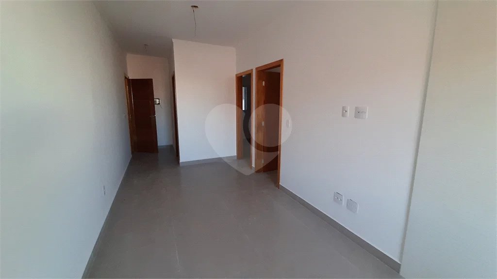 Casa à venda com 2 quartos no condomínio Residencial Luta, São Paulo - SP