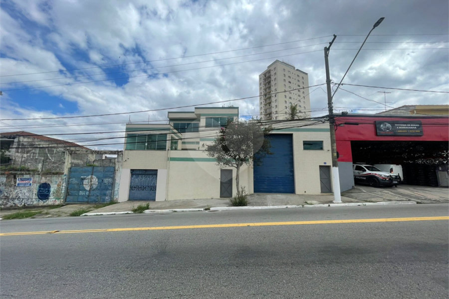 Sobrado à venda ou para alugar com 4 quartos, sendo 1 suíte,  em Tucuruvi, São Paulo, SP
