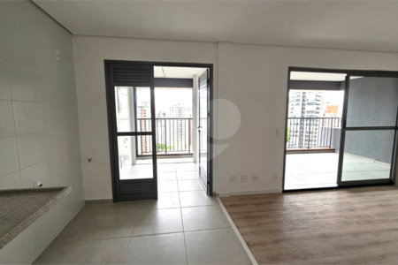 Apartamento à venda com 3 quartos, sendo 2 suítes,  em Vila Mascote, São Paulo, SP