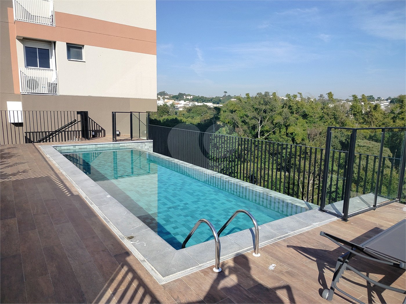Apartamento à venda ou para alugar com 2 quartos, sendo 1 suíte, em Parque Campolim, Sorocaba, SP