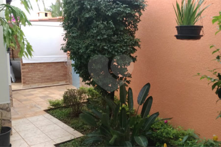 Casa à venda ou para alugar com 2 quartos, sendo 1 suíte, em Jardim do Lago, Atibaia, SP
