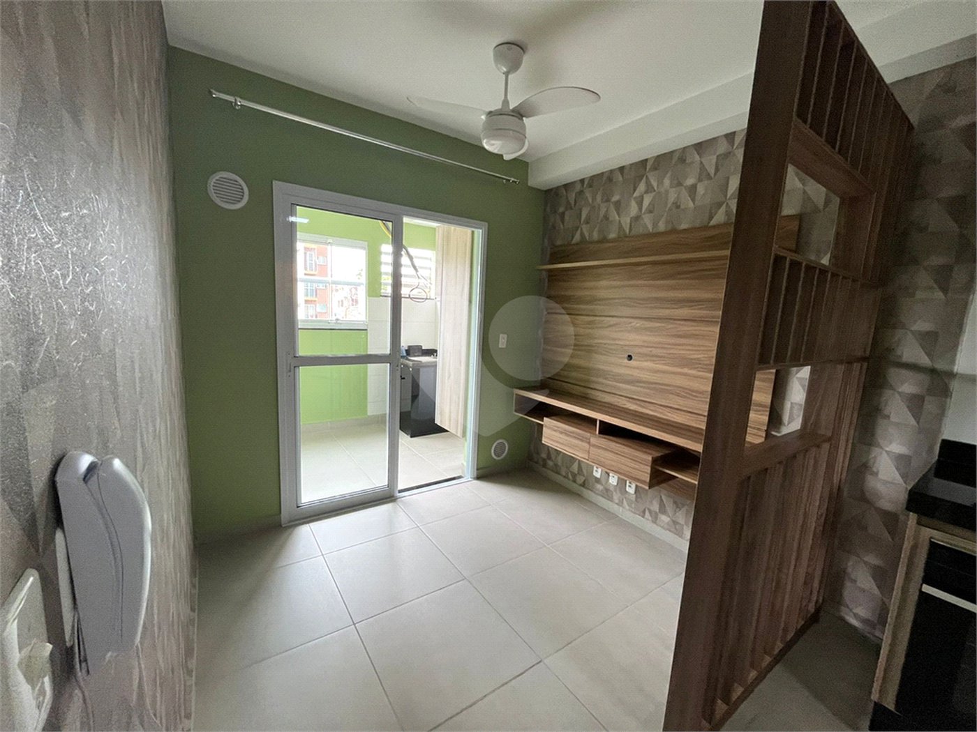Apartamento à venda com 1 suíte em Vila Carvalho, Sorocaba, SP