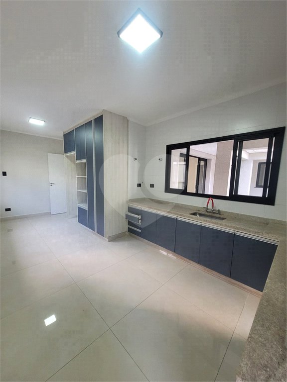 Casa à venda com 4 suítes em Nova Gardênia, Atibaia, SP