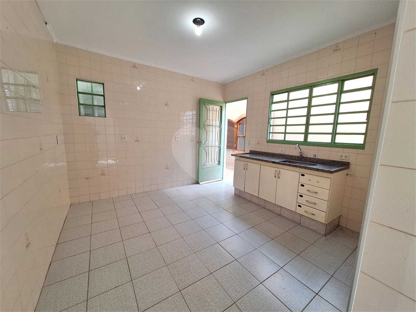 Casa à venda com 3 quartos, sendo 1 suíte, em Nova Vinhedo, Vinhedo, SP