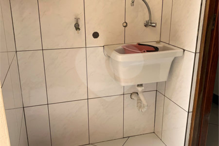 Casa à venda com 3 quartos, sendo 1 suíte, em Residencial Bosque dos Ipês, São José dos Campos, SP
