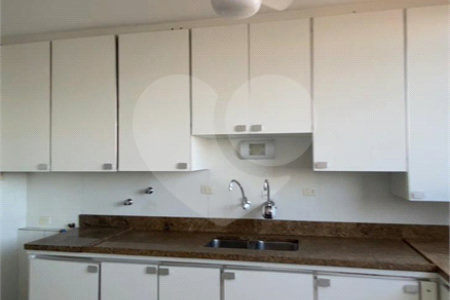 Apartamento à venda com 3 suítes em Santo Amaro, São Paulo, SP