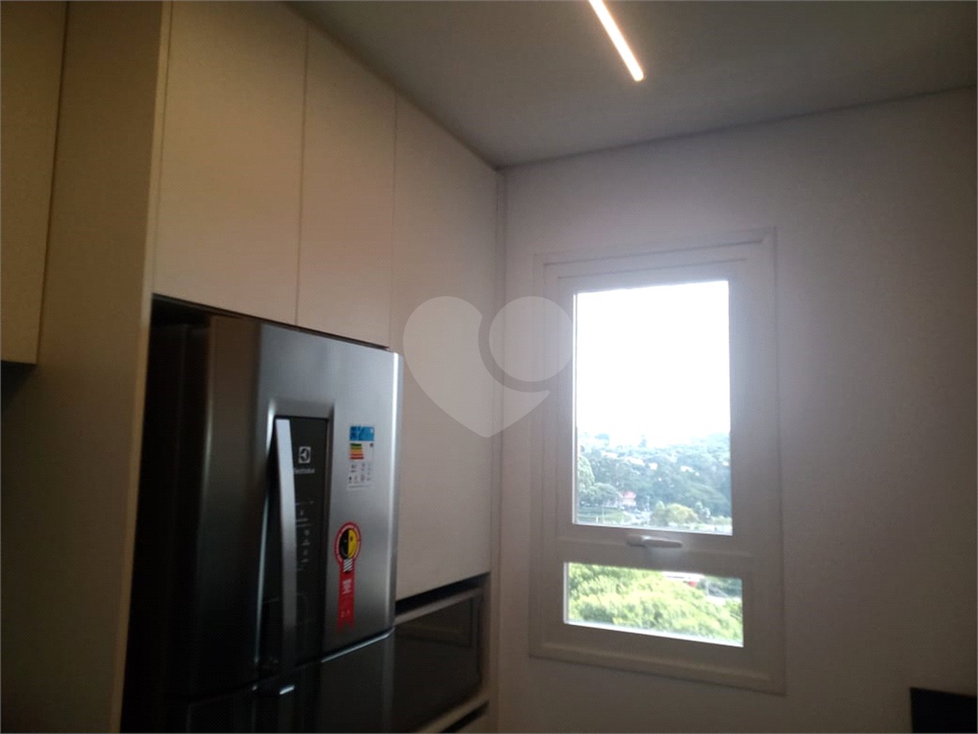 Apartamento 66 m ², com 1 dorm, 2 vagas de garagem no Jd Europa.