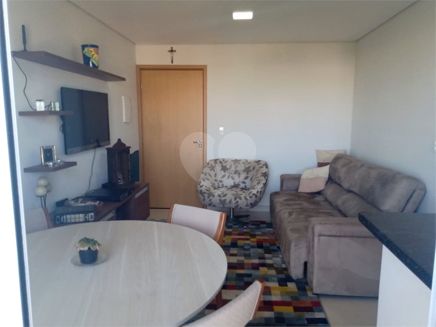 Apartamento mobiliado no Residencial Beija-Flor